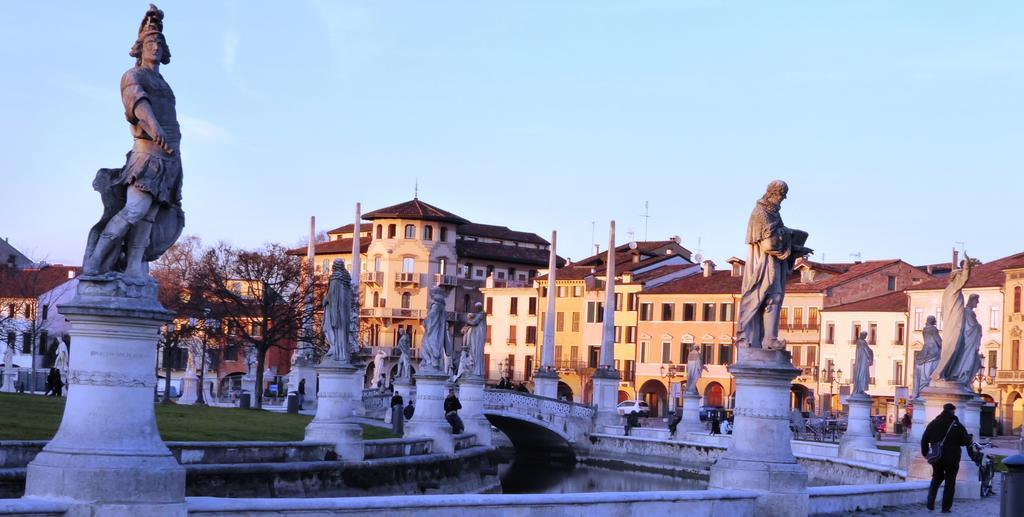 Residenza Carducci Padova Bed & Breakfast Exterior photo