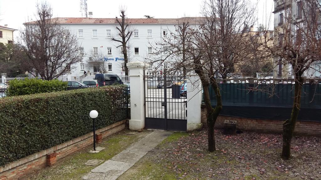 Residenza Carducci Padova Bed & Breakfast Exterior photo