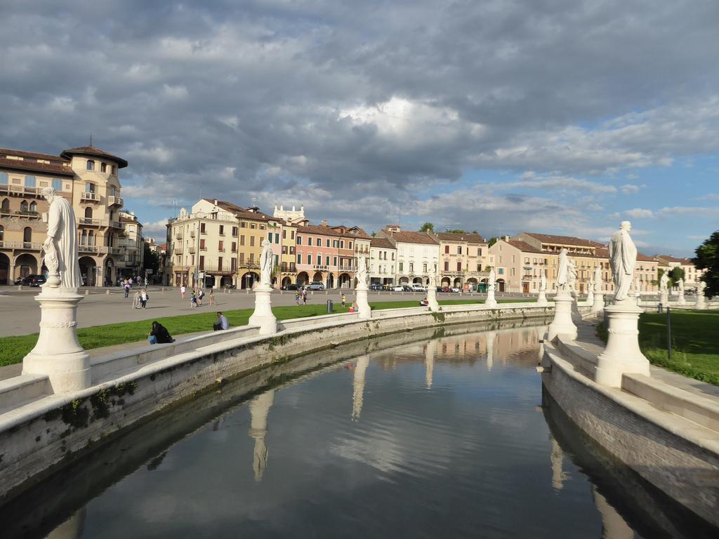 Residenza Carducci Padova Bed & Breakfast Exterior photo